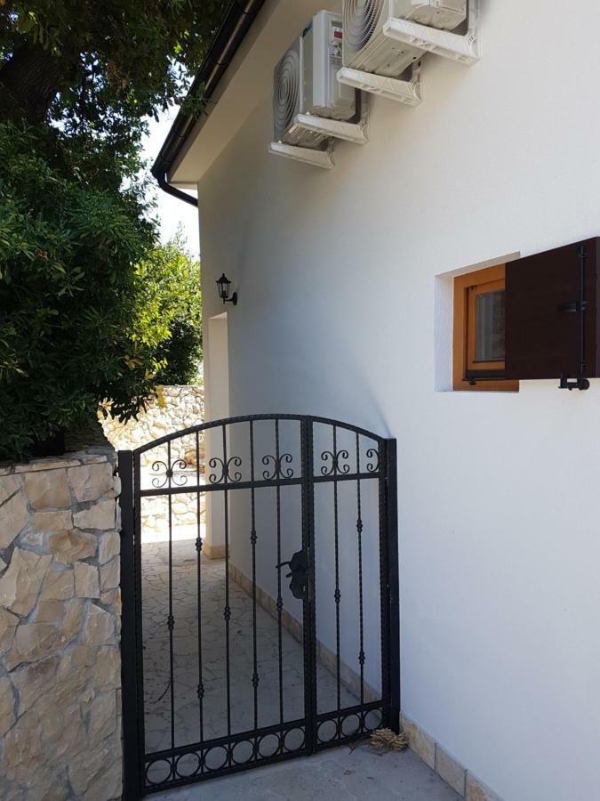 Apartments Jungic, Rab Banjol Εξωτερικό φωτογραφία